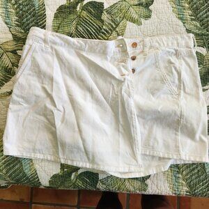 Gap Off White Skort